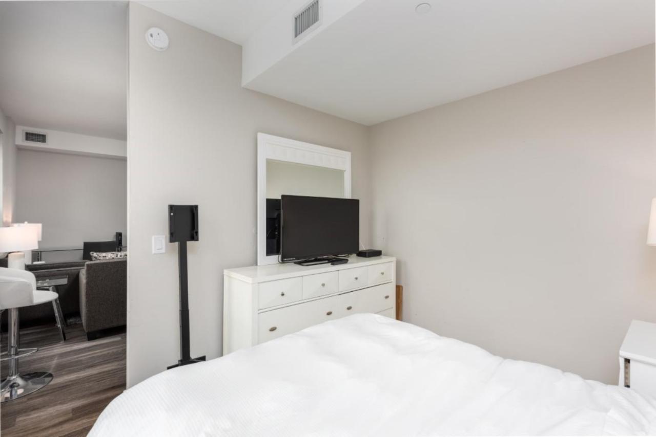 Global Luxury Suites Near Pentagon City Arlington Room photo