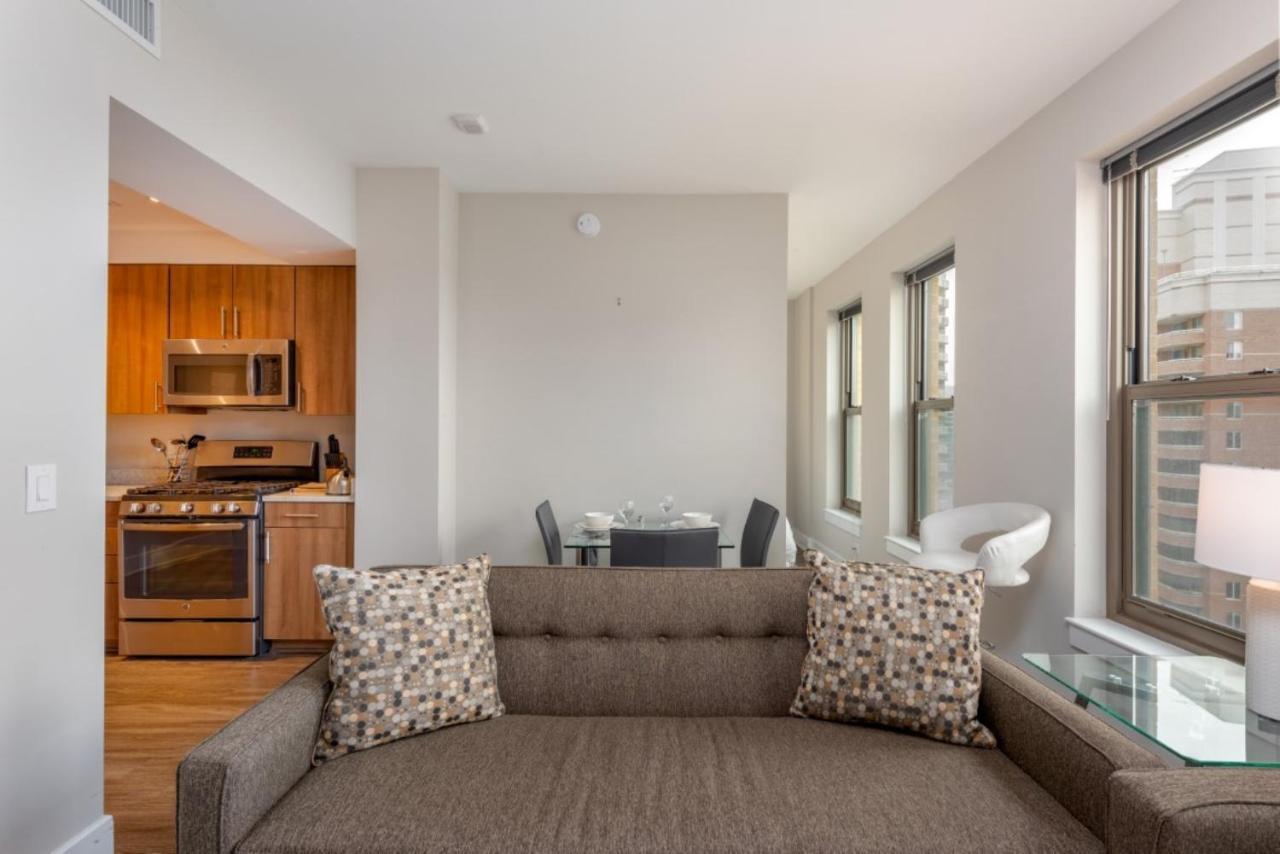 Global Luxury Suites Near Pentagon City Arlington Room photo