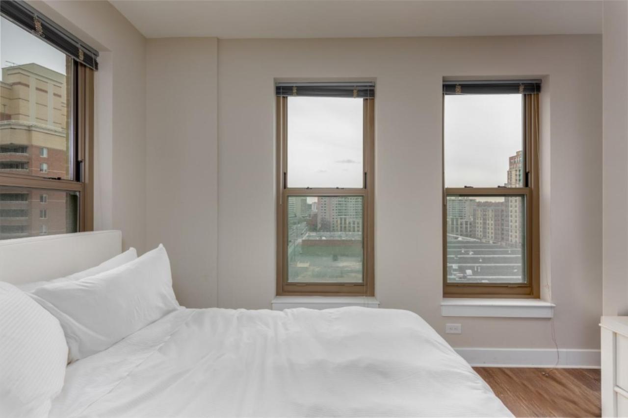 Global Luxury Suites Near Pentagon City Arlington Room photo