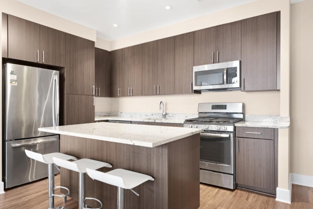Global Luxury Suites Near Pentagon City Arlington Room photo