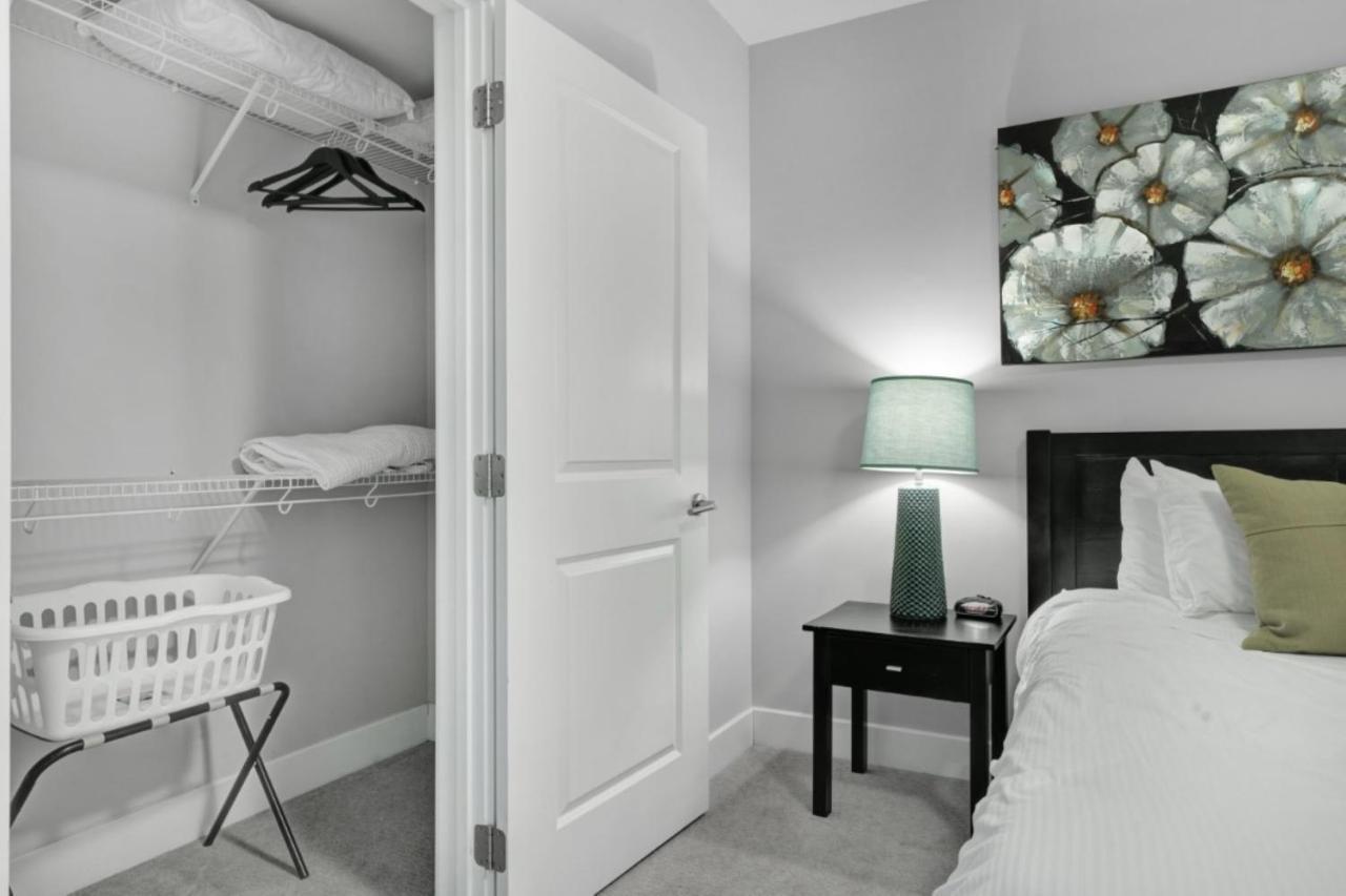Global Luxury Suites Near Pentagon City Arlington Room photo