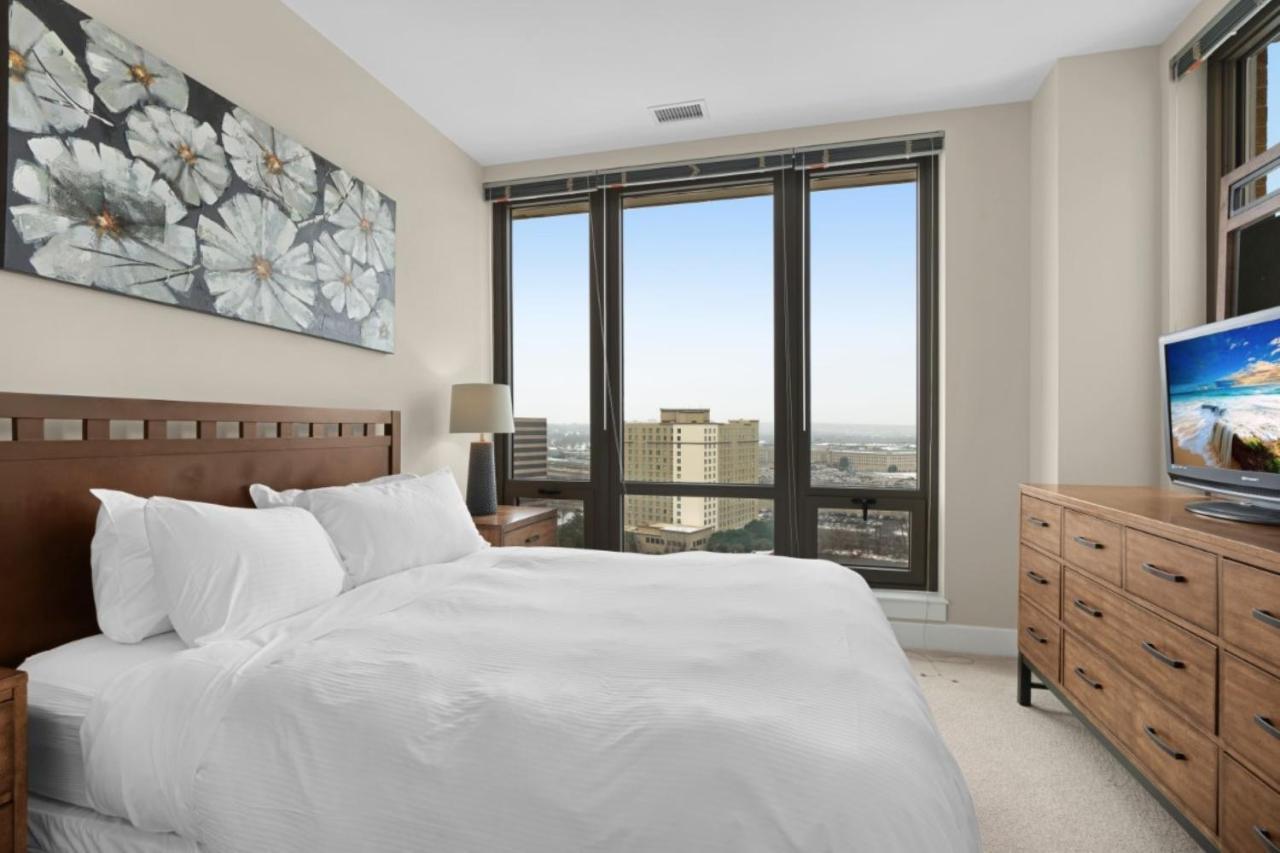 Global Luxury Suites Near Pentagon City Arlington Exterior photo